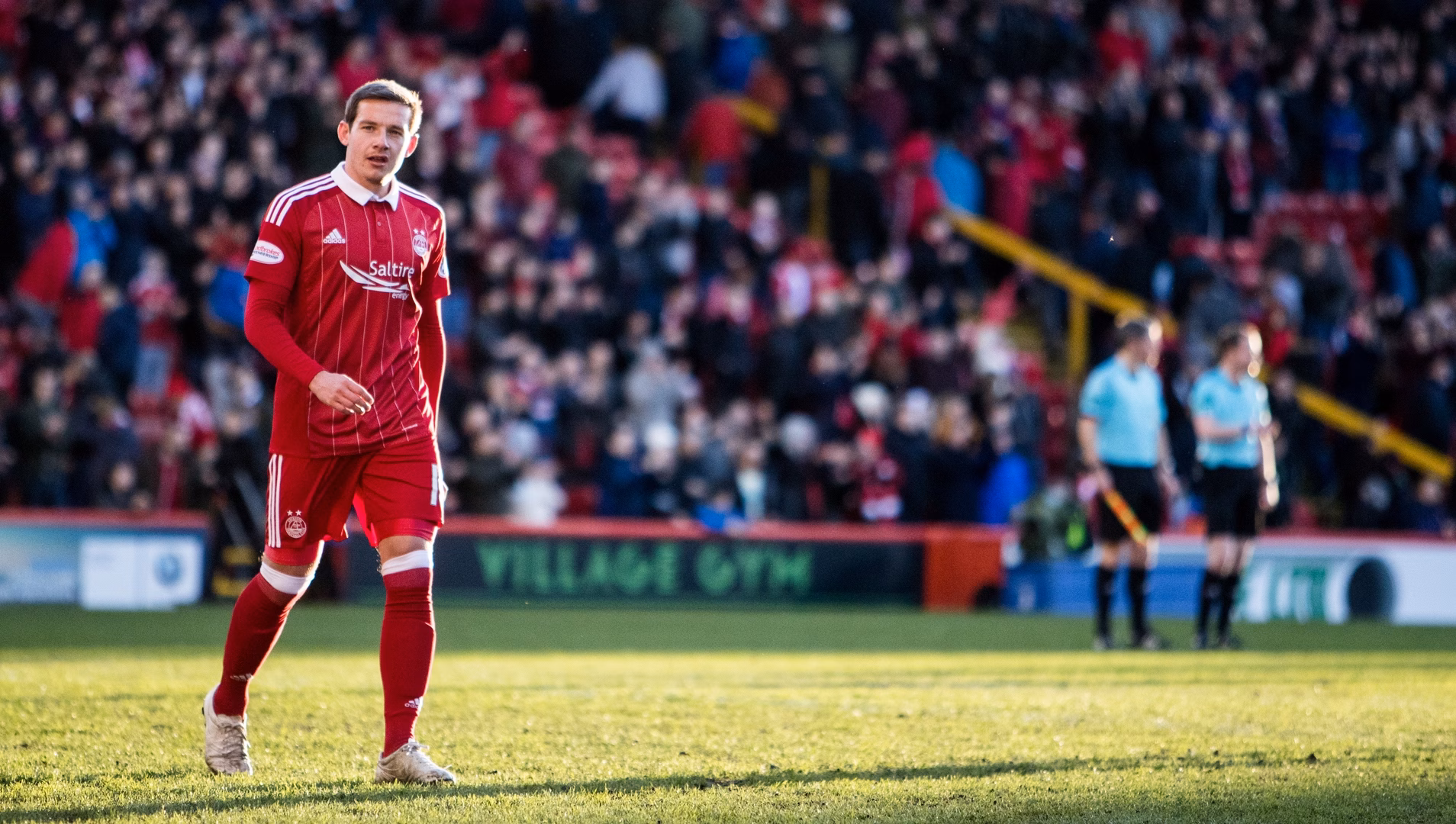 Peter Pawlett signs pre-contract with MK Dons