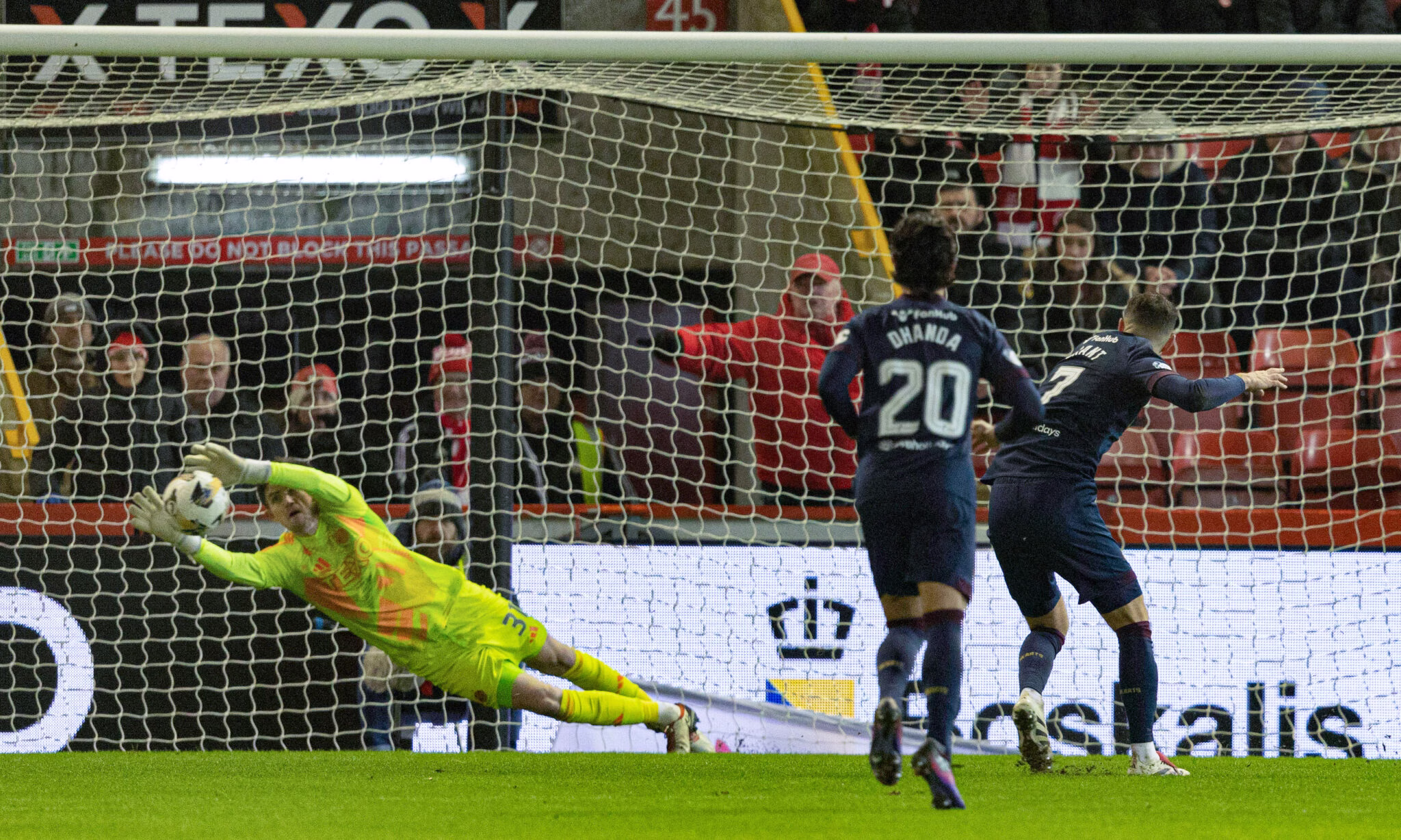Doohan's Late Penalty Save Gives Dons Point image