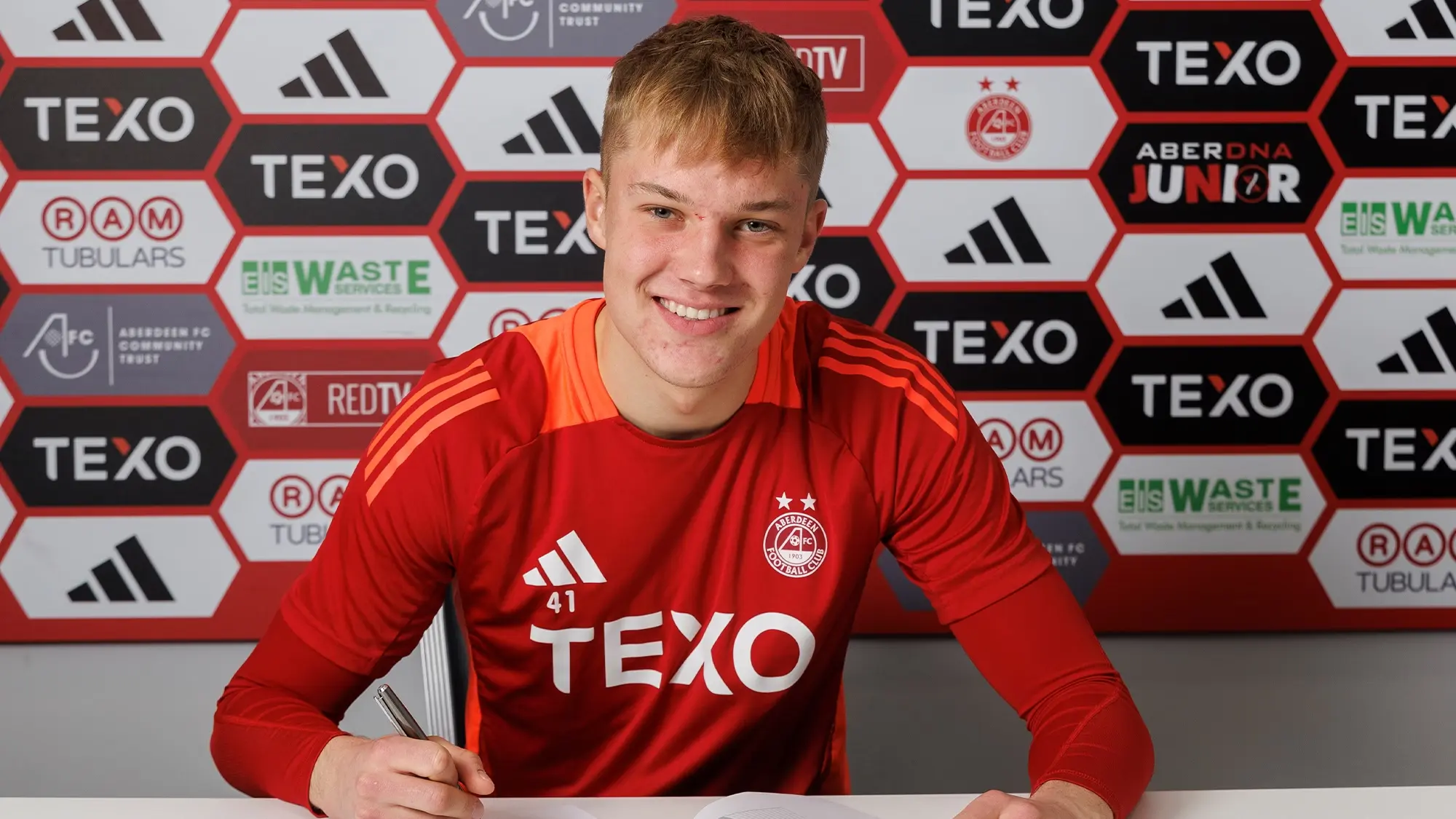 Young Goalkeeper Commits to the Dons image