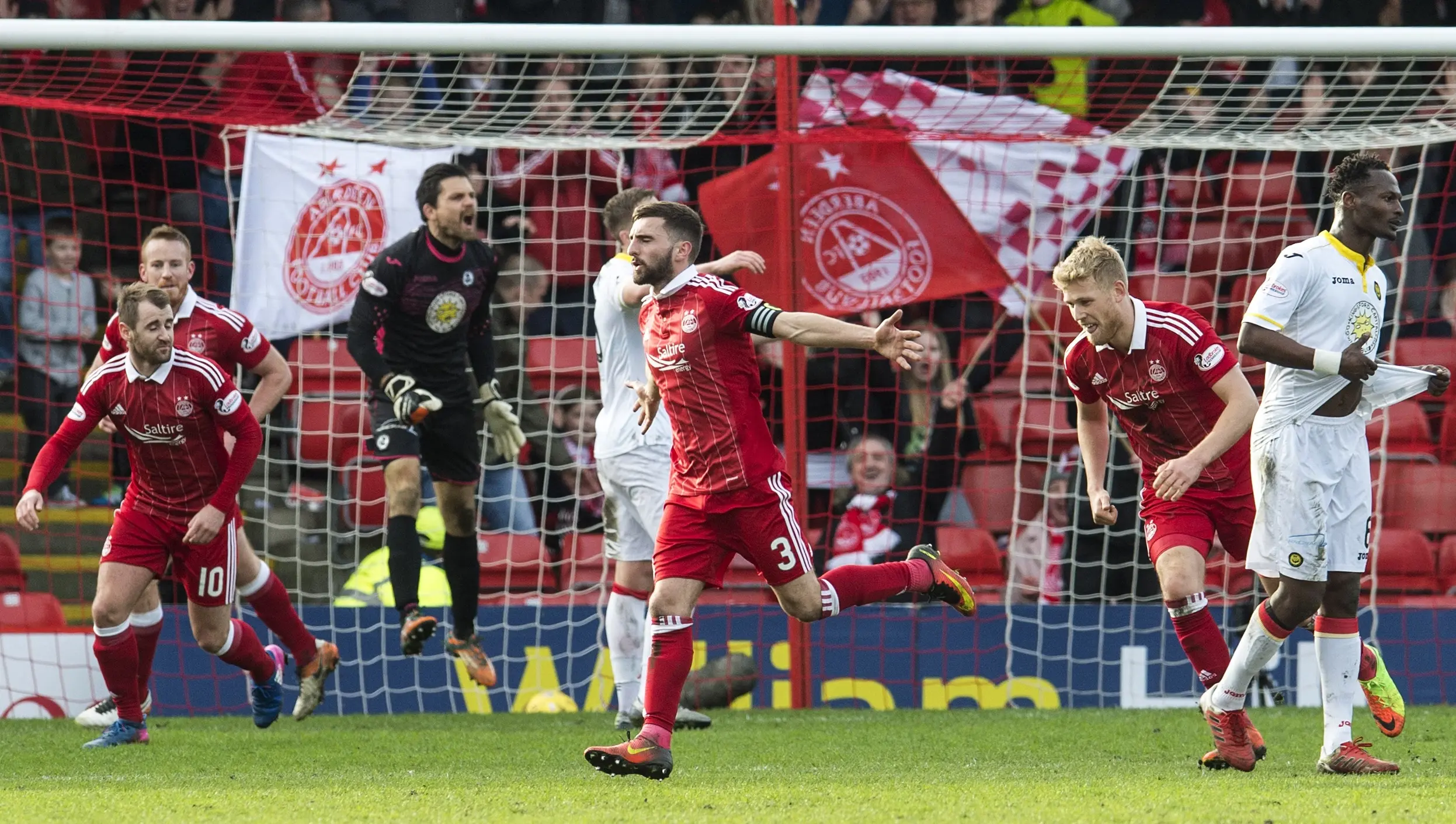 Graeme Shinnie Post Match on RedTV