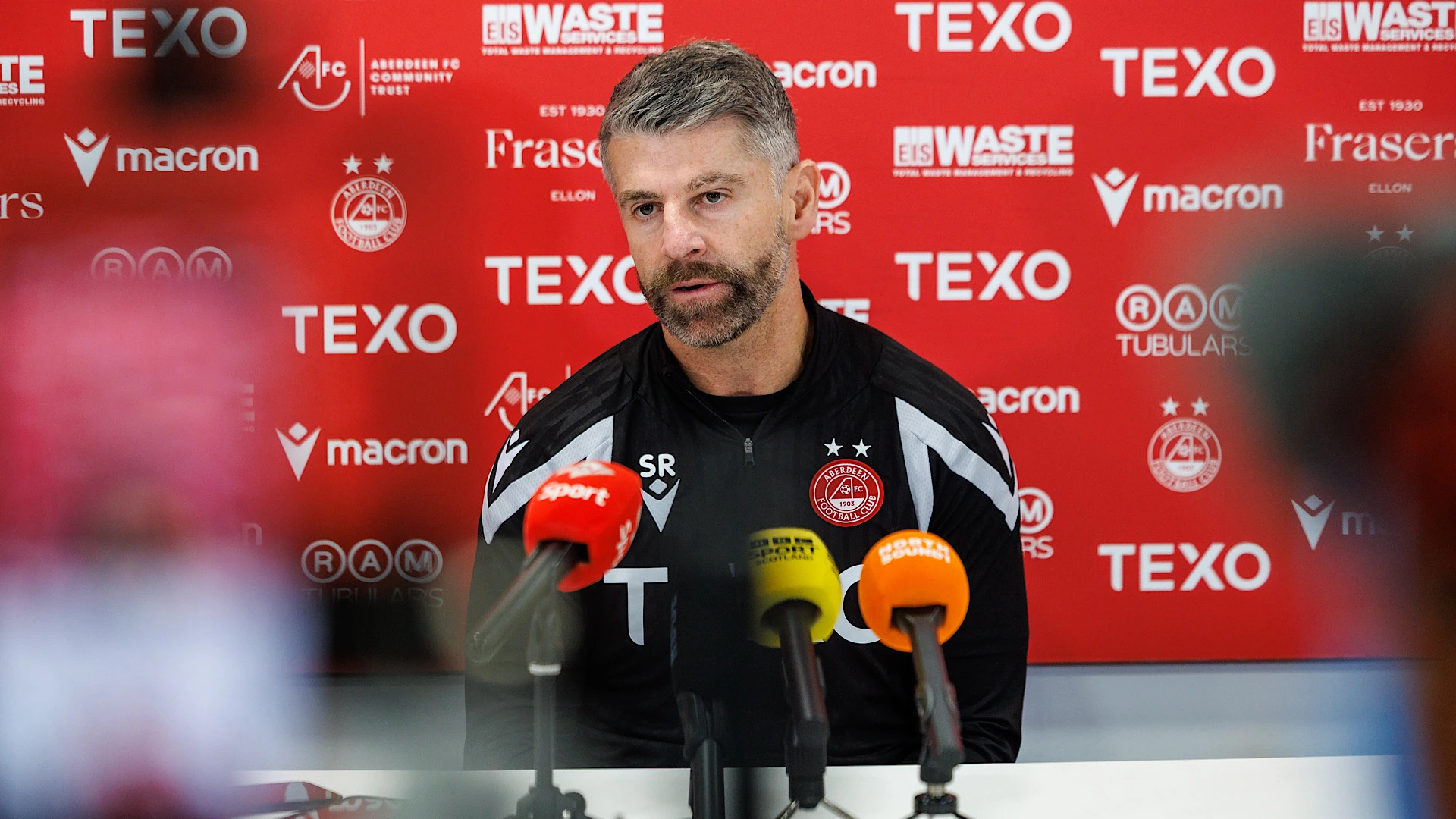 Stephen robinson-3 Image