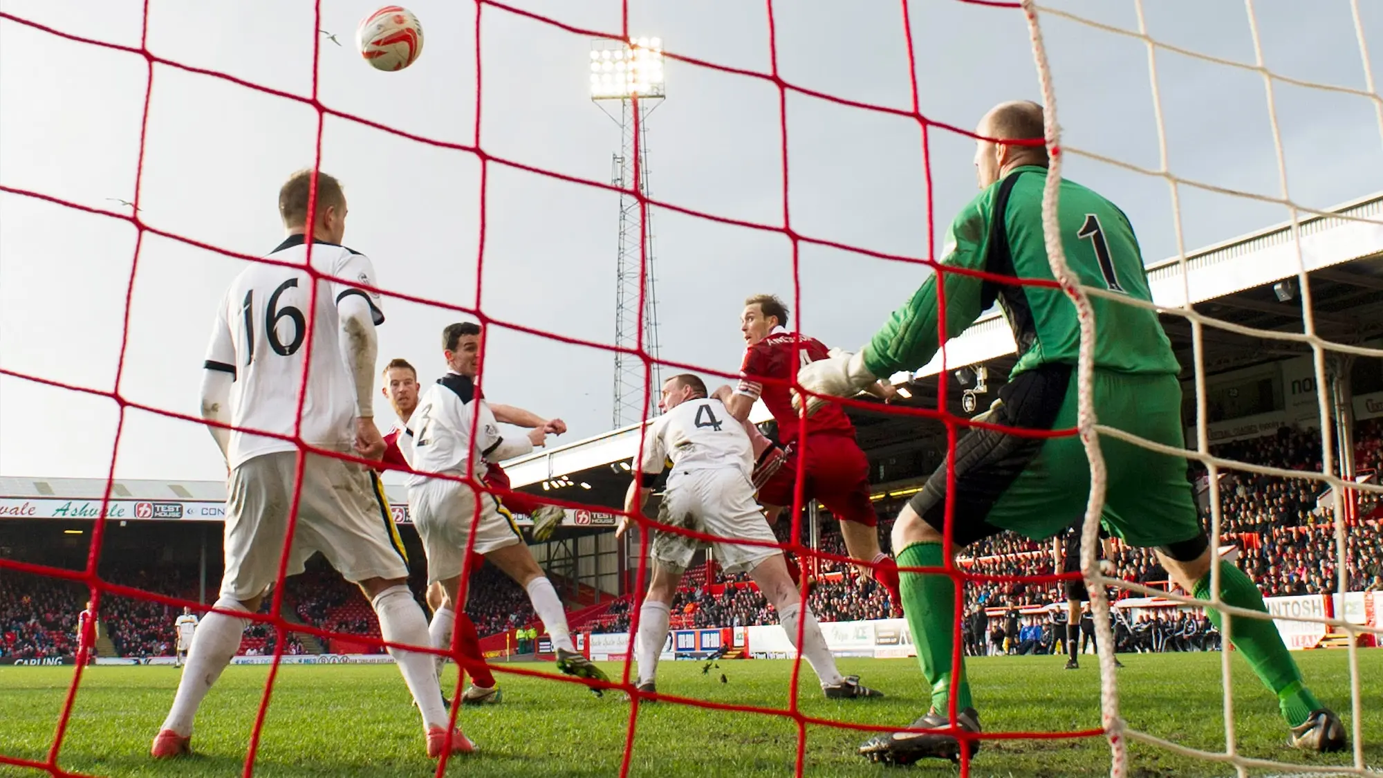 Aberdeen v Dumbarton in the Scottish Cup