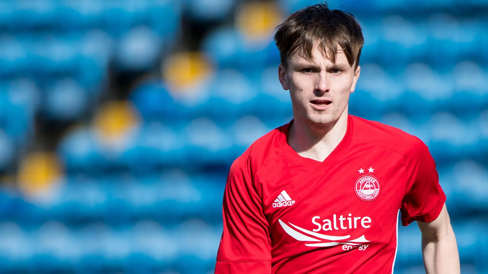 Chris Antoniazzi joins Cove on loan