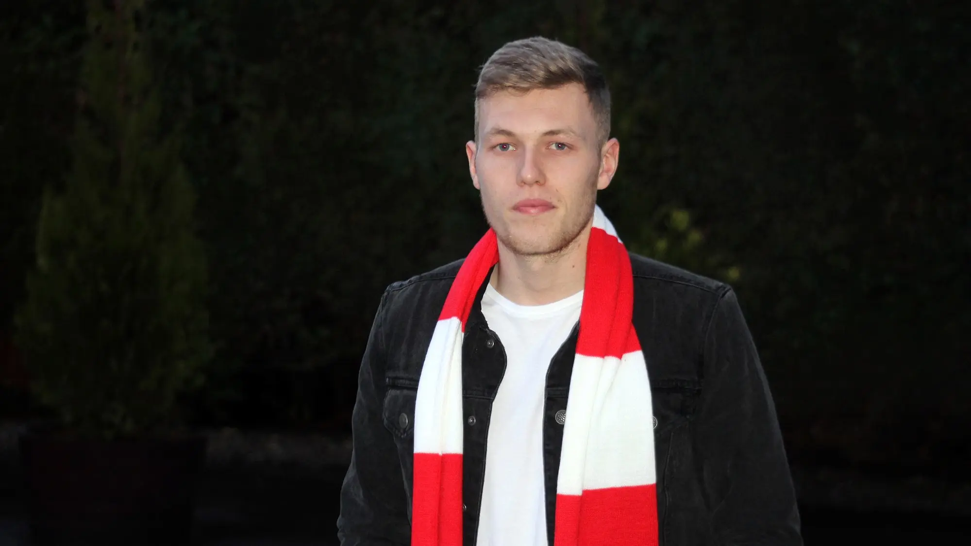 Striker Sam joins Dons on Deadline Day