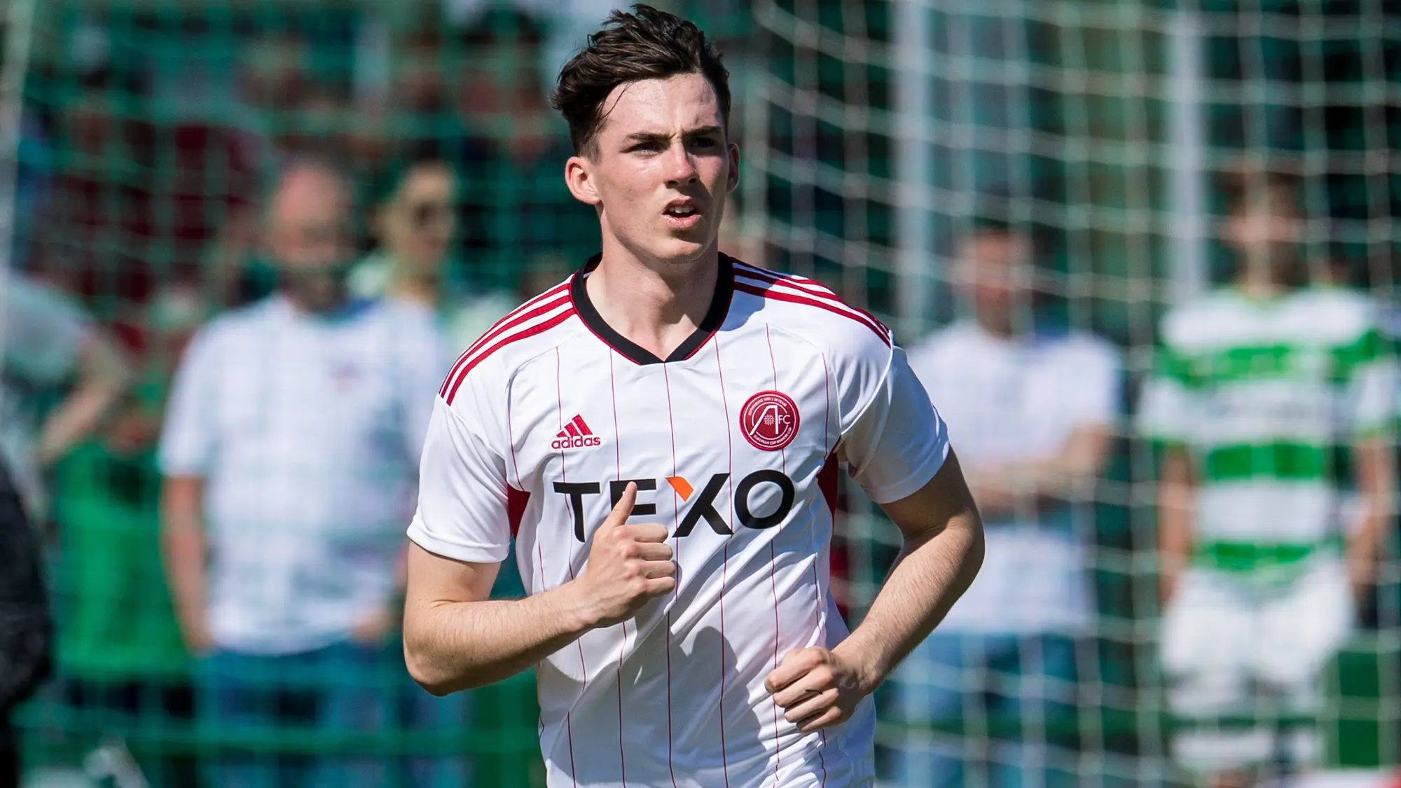 Evan Towler moves out on loan