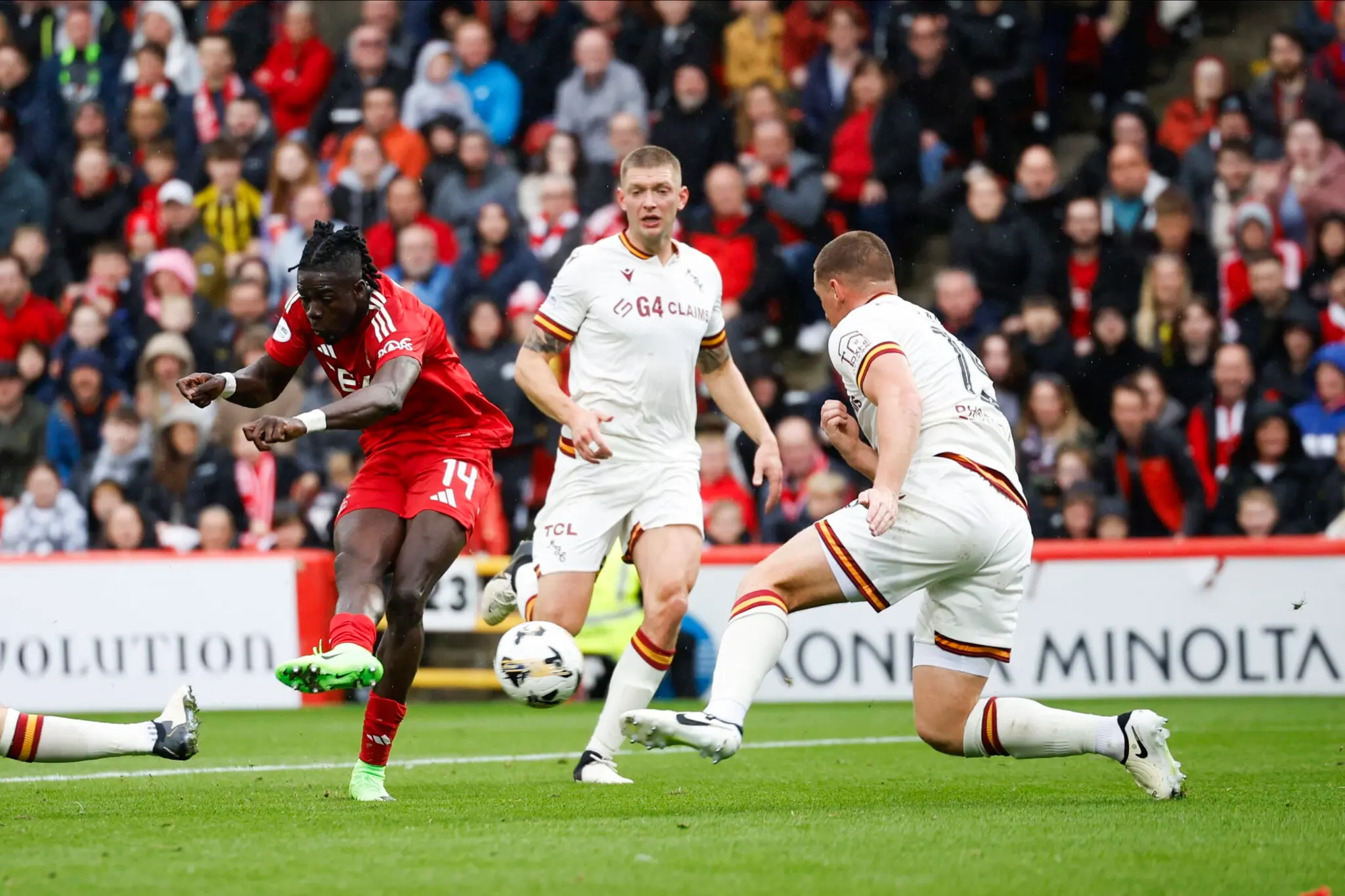 Dons make it 10/10 with win over 'Well image