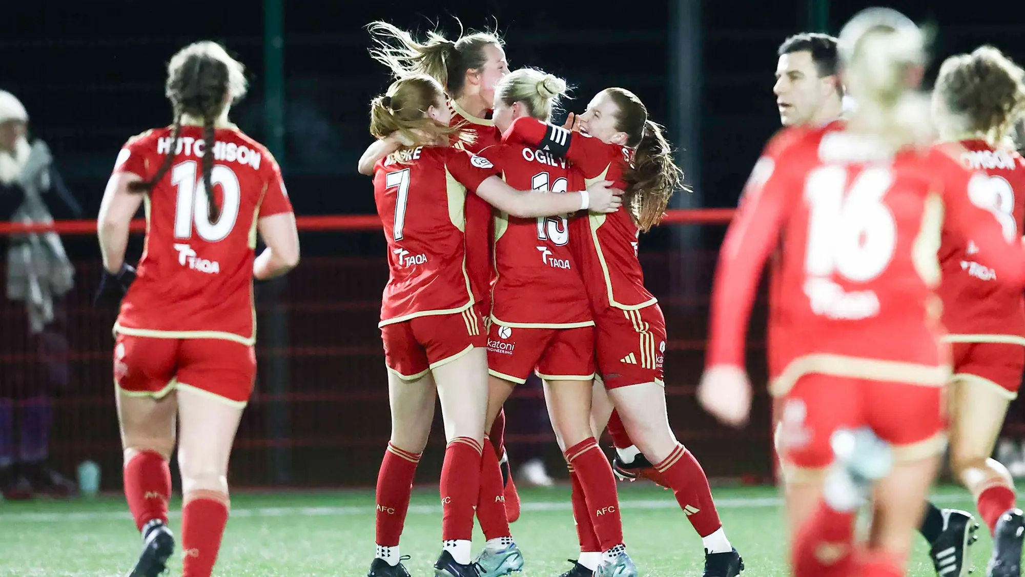 Dons come from behind to win at Cormack Park image