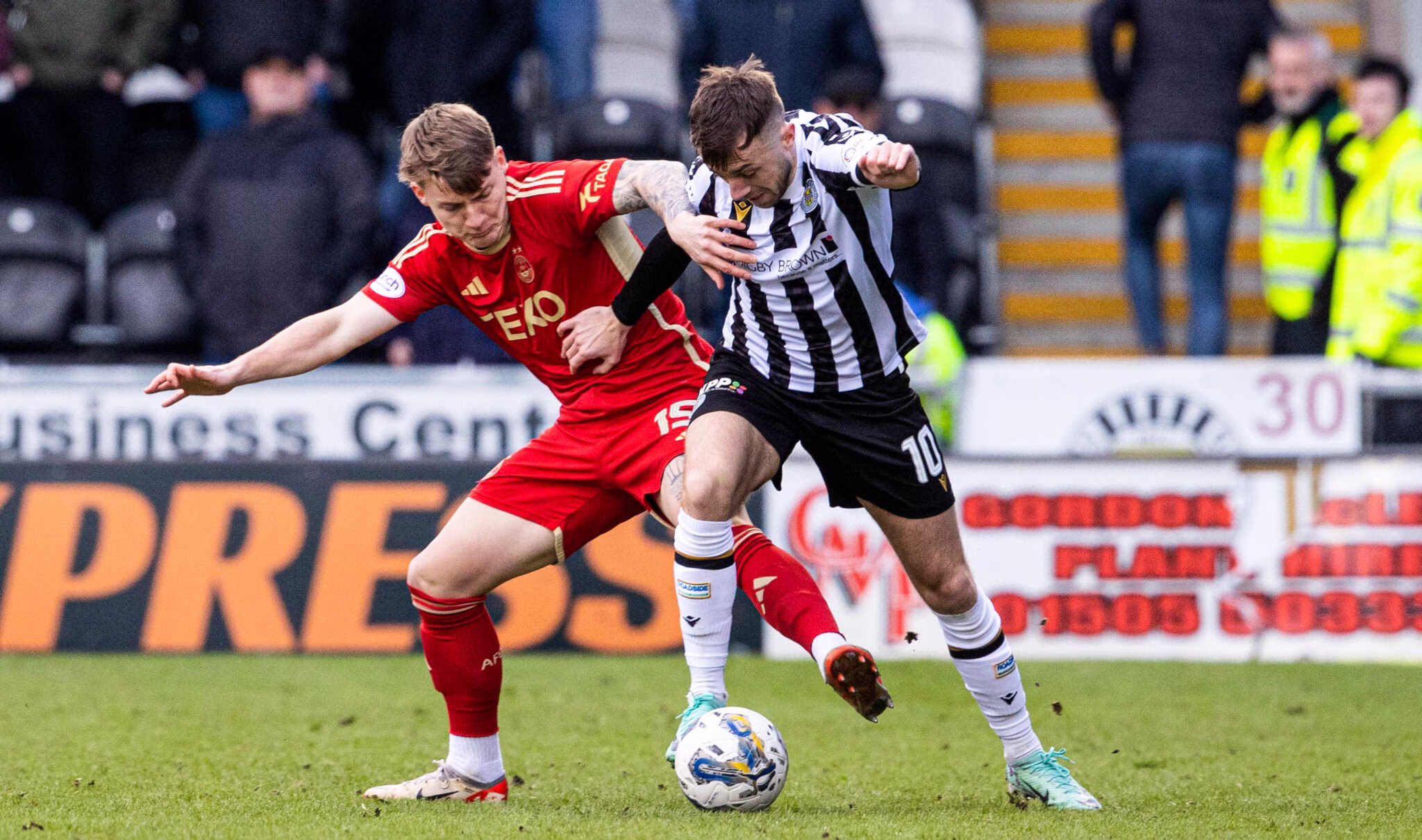 Dons Dealt With Double Late Blow in Paisley image
