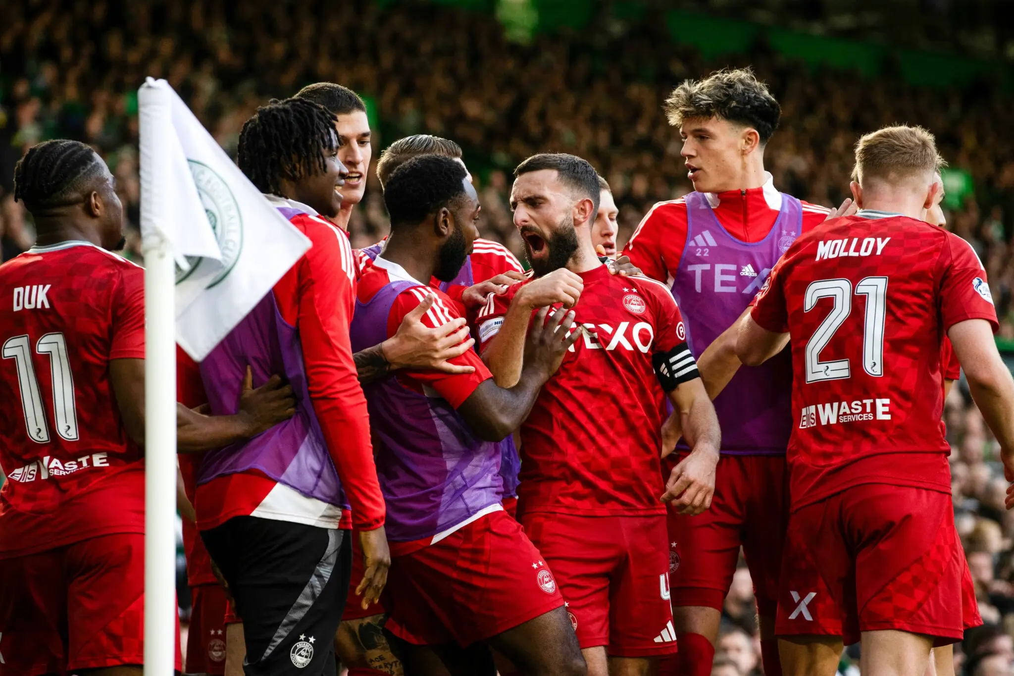 Dons Produce Brilliant Fightback to Claim Point in Glasgow image