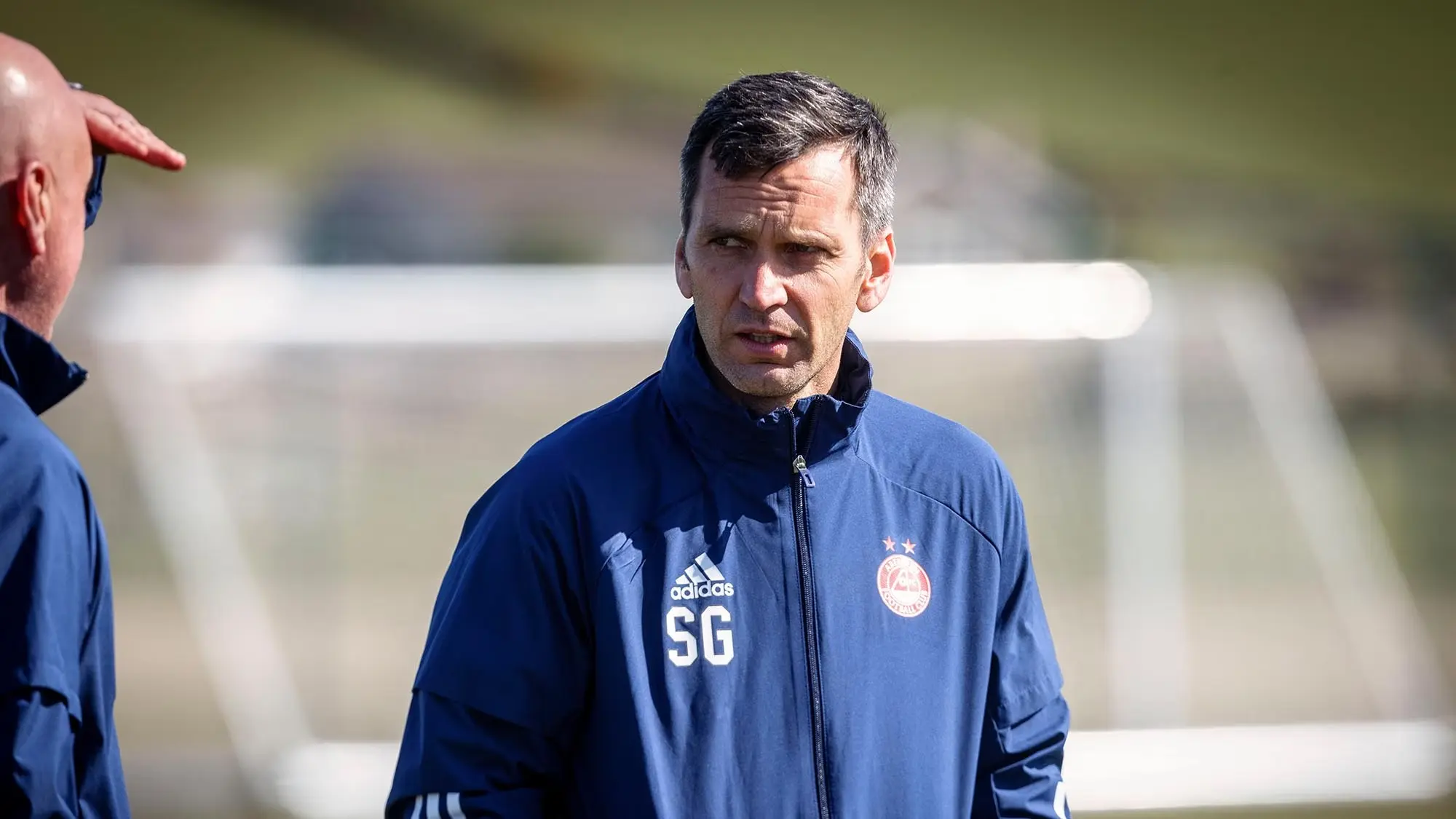 The manager speaks to RedTV