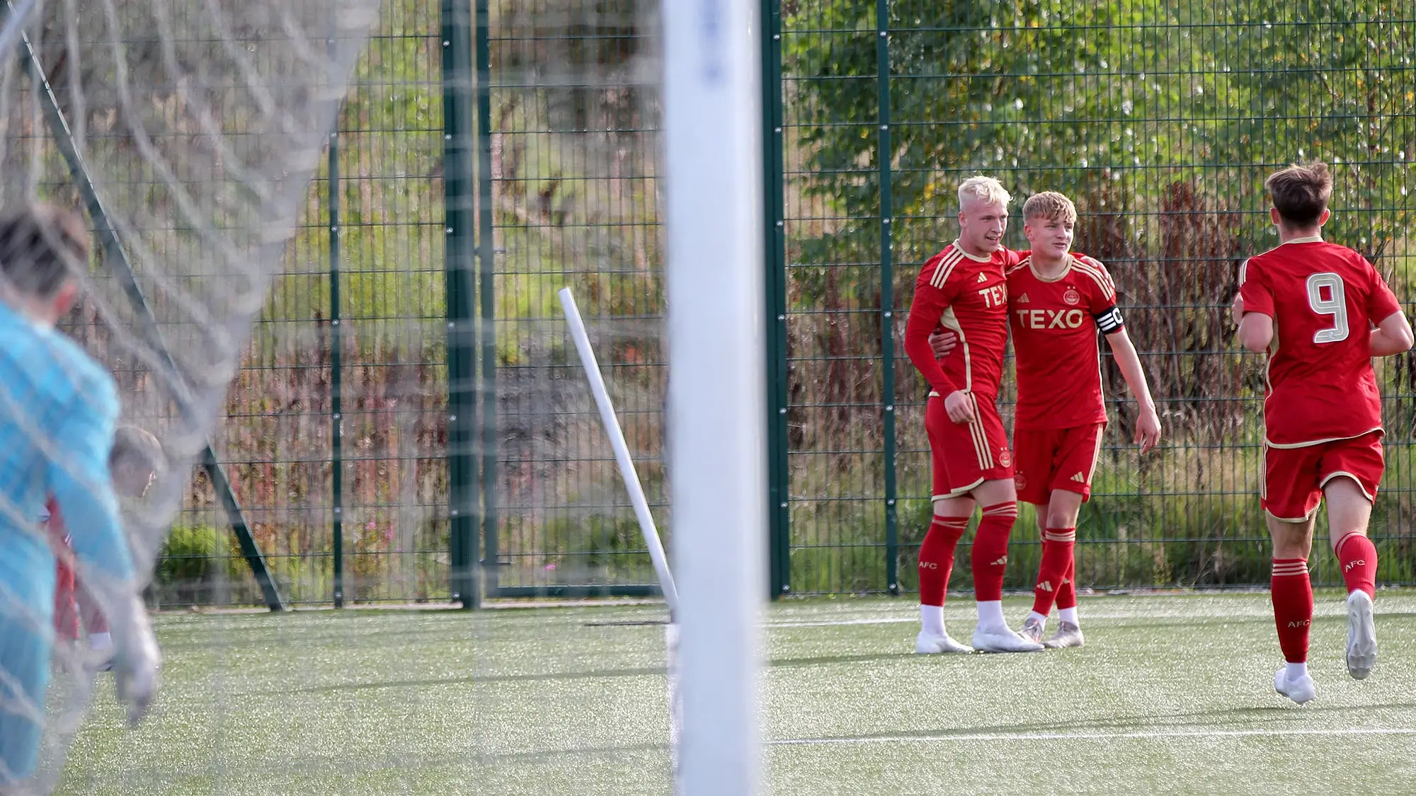 Young Dons impress again with win over Hibs image
