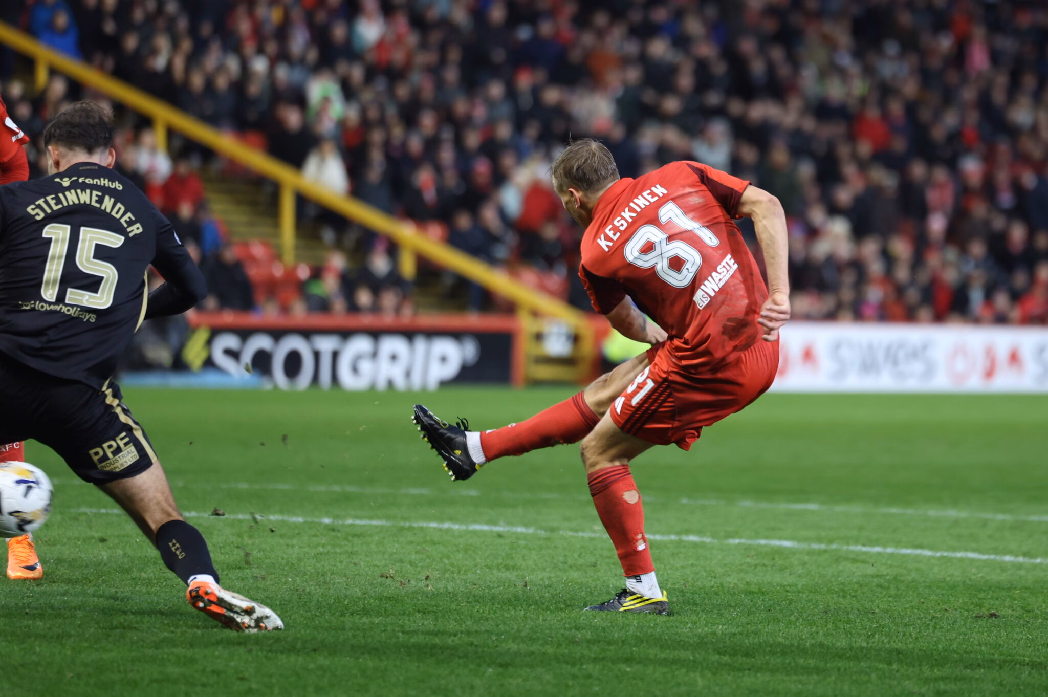 Dons End Hearts' Unbeaten Record with brilliant Pittodrie win image