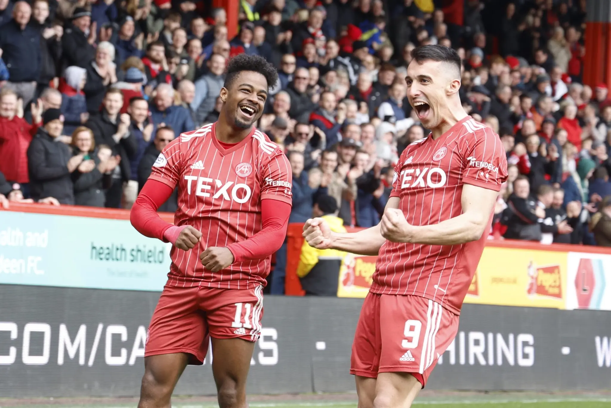 Dons continue winning run after thrilling start image