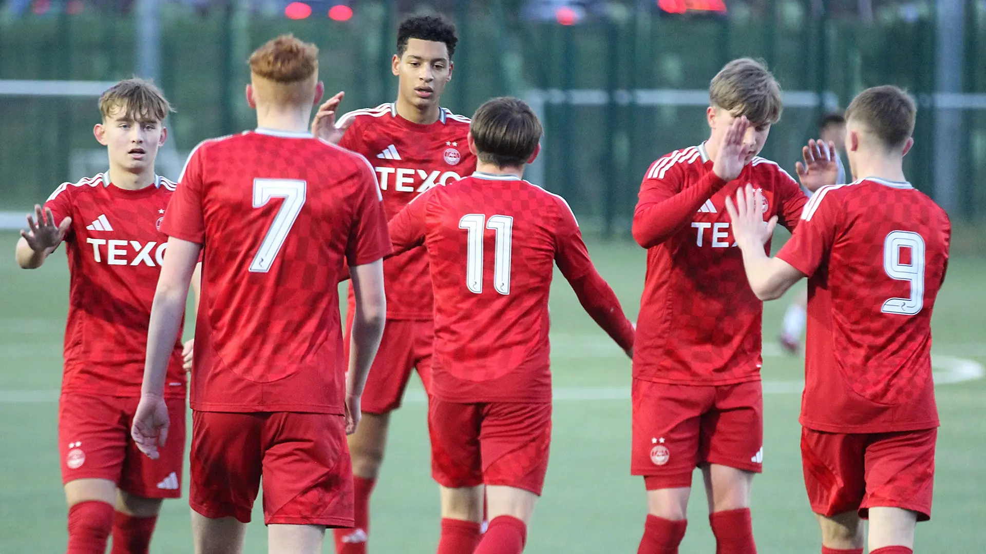 Young dons hit five past Killie image