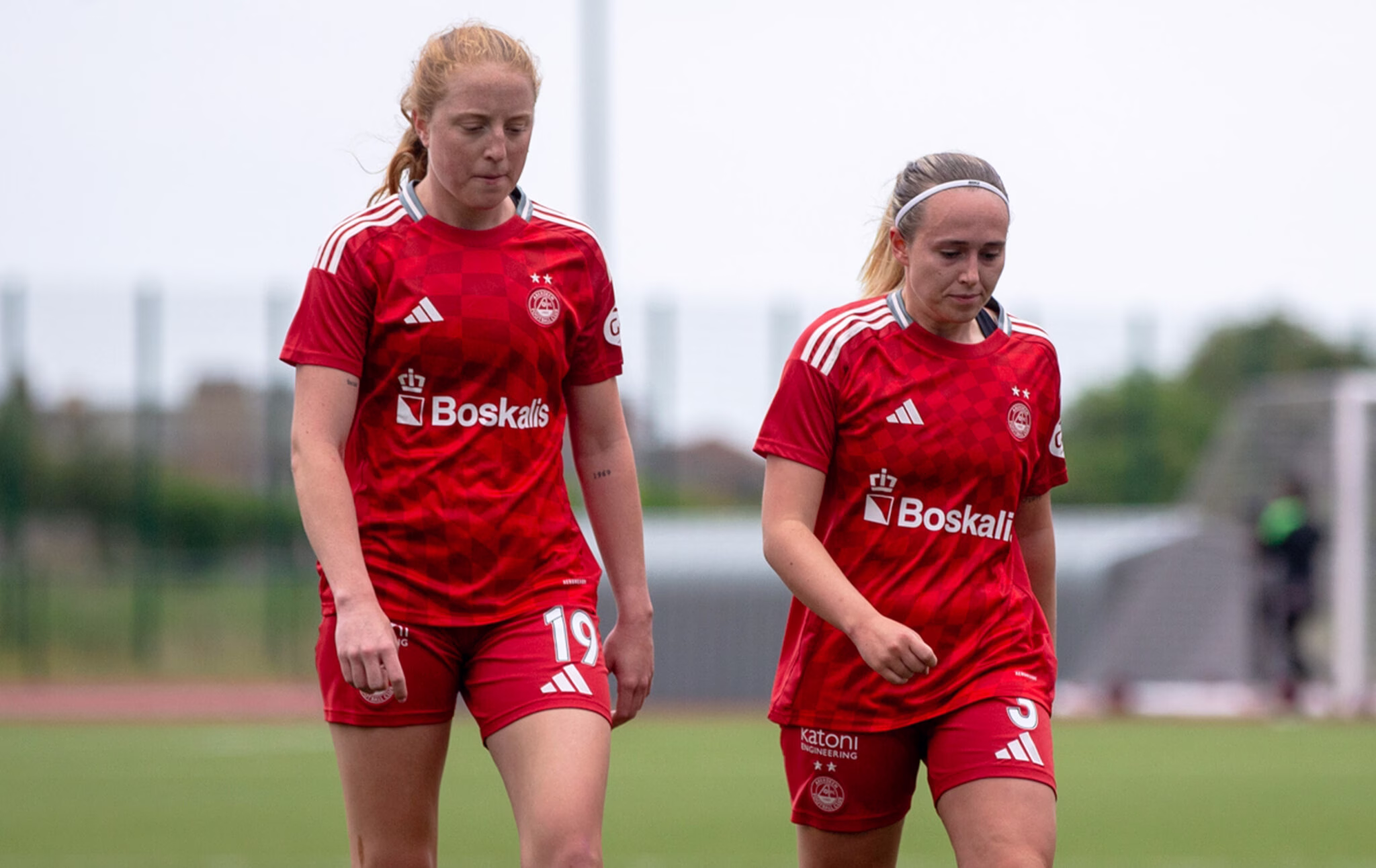 Dons suffer heavy defeat in Edinburgh image