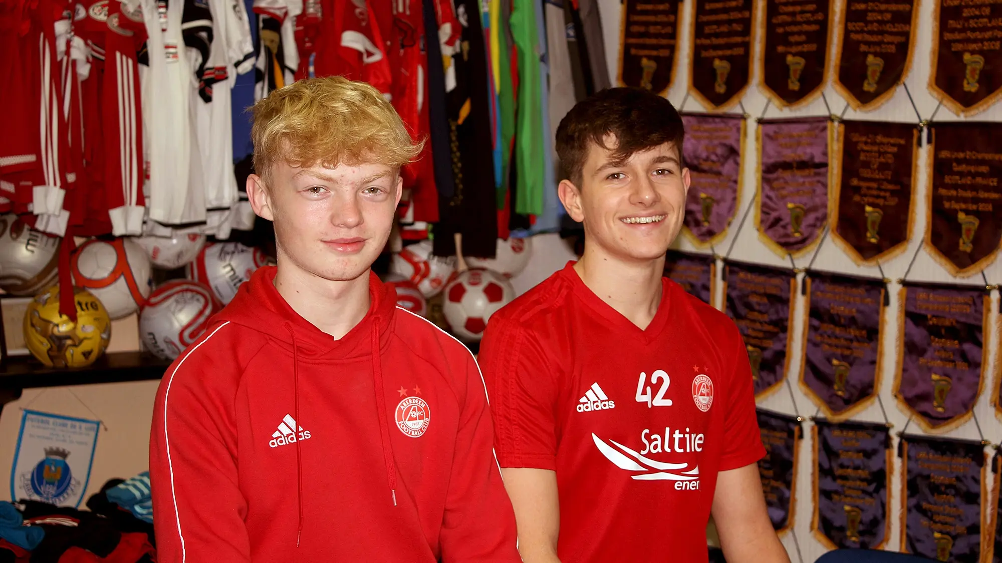 2014 | A view from behind the goals
