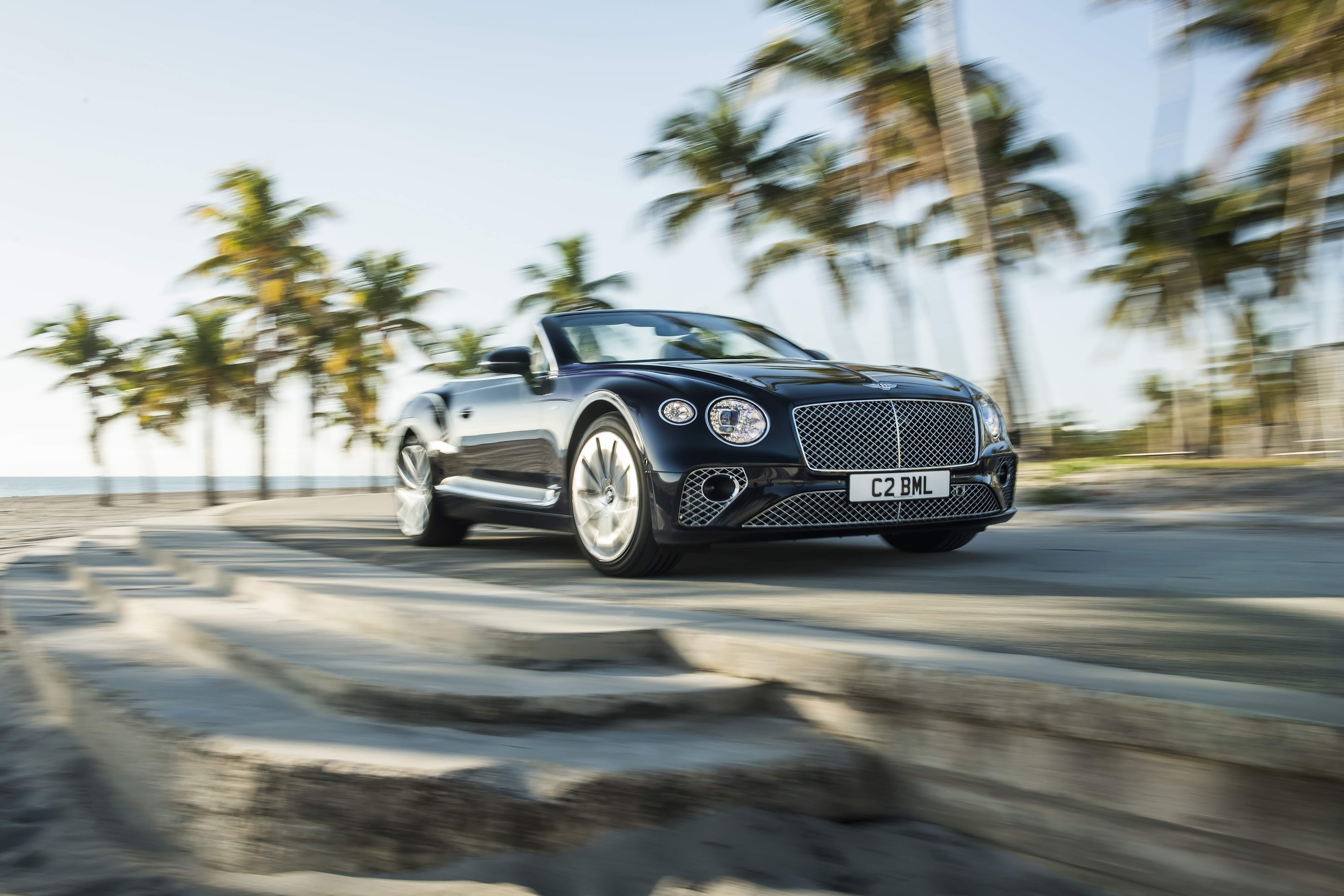 Bentley Continental GT Convertible V8 Driving