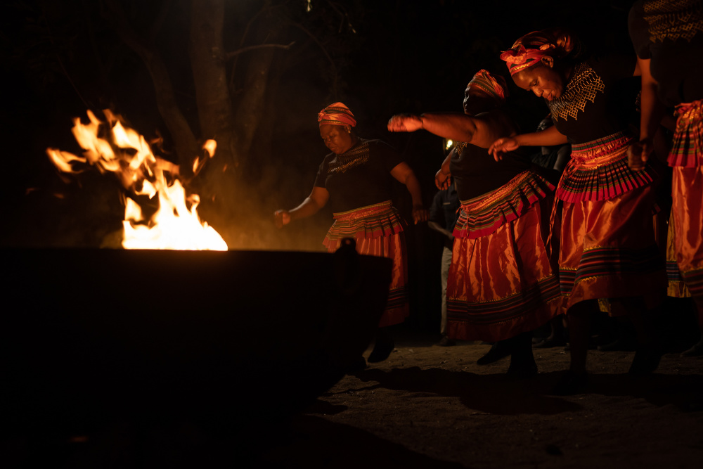 Nothing says celebration more than dance. A stay during the festive season, or any time of year, is not complete without revelling in the joy of our choirs in song under the stars 