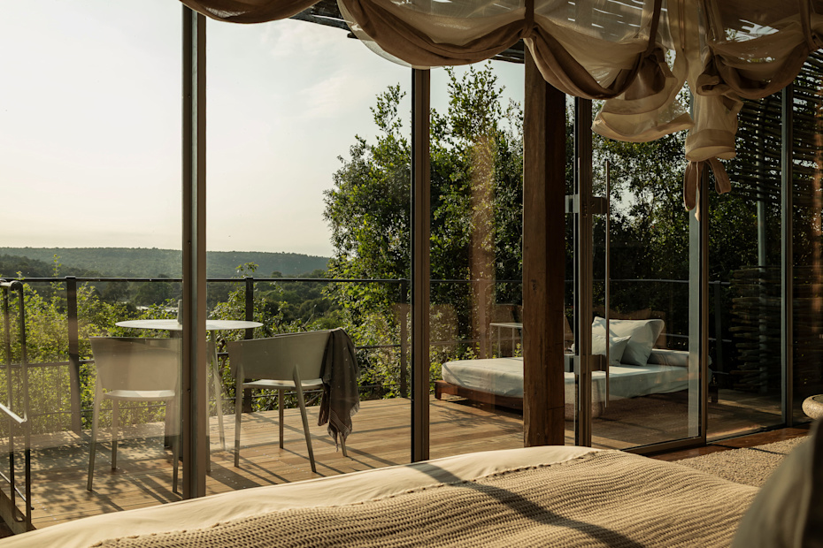 Floating between river and sky.