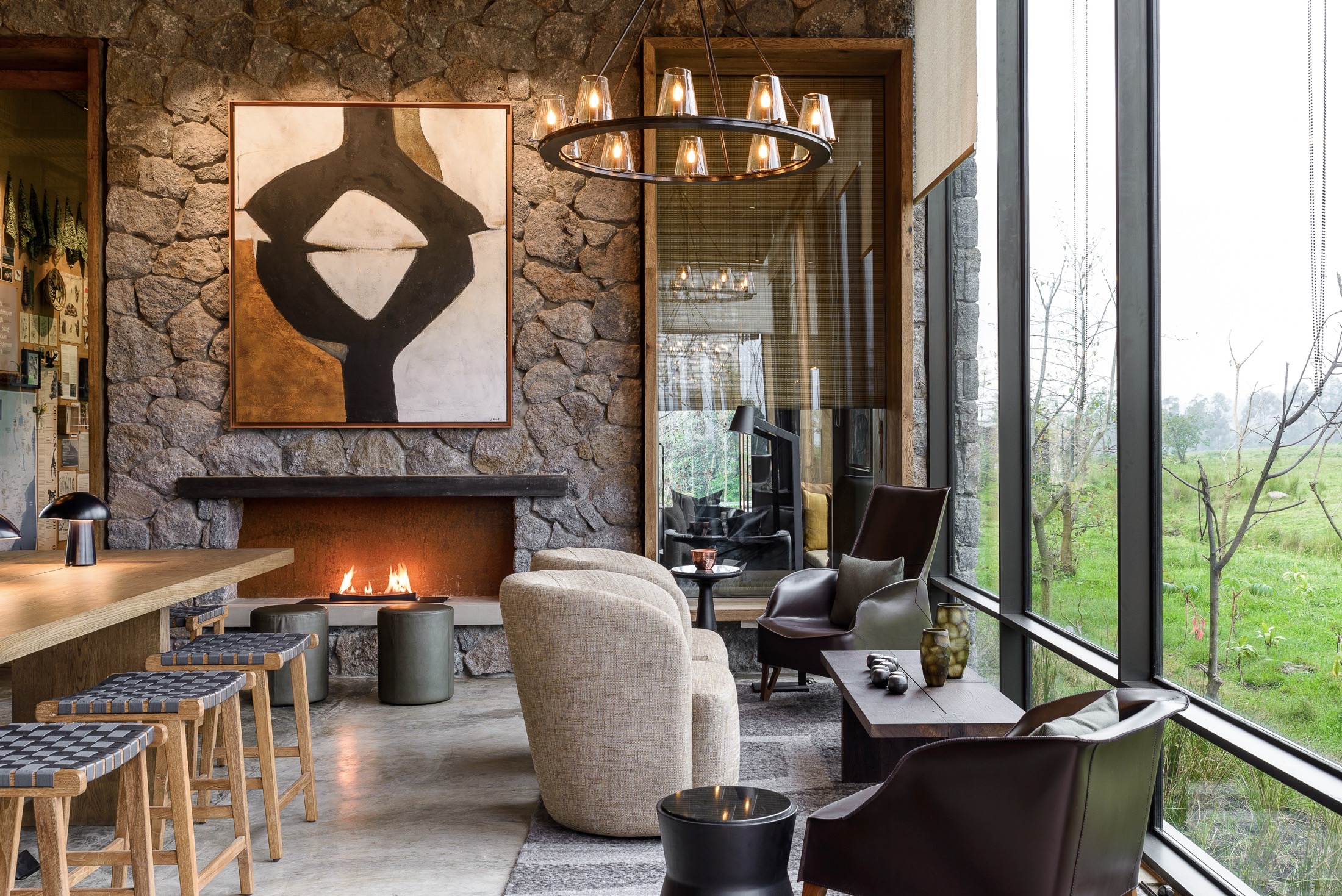 Luxury suites designed in harmonious rhythm with the natural landscape