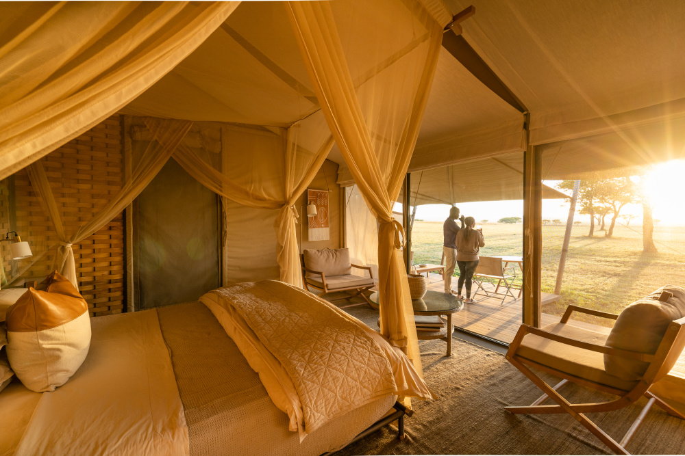 Even without leaving their suites, guests are enveloped by the elements 