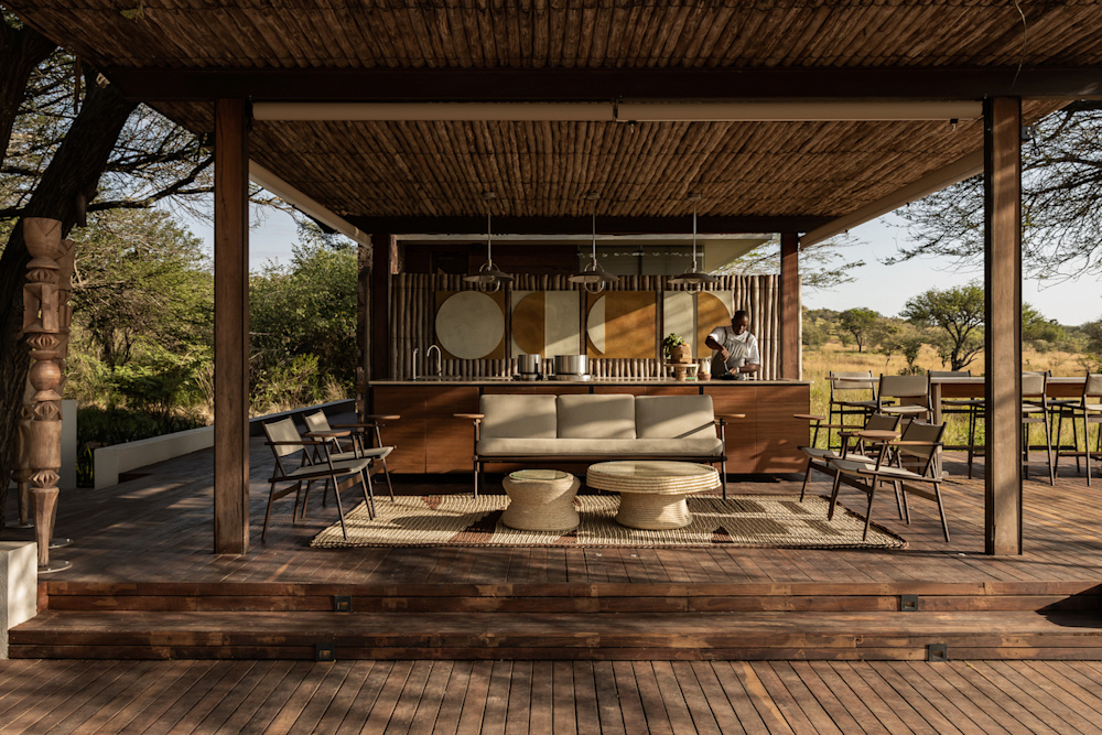 Serengeti House deck
