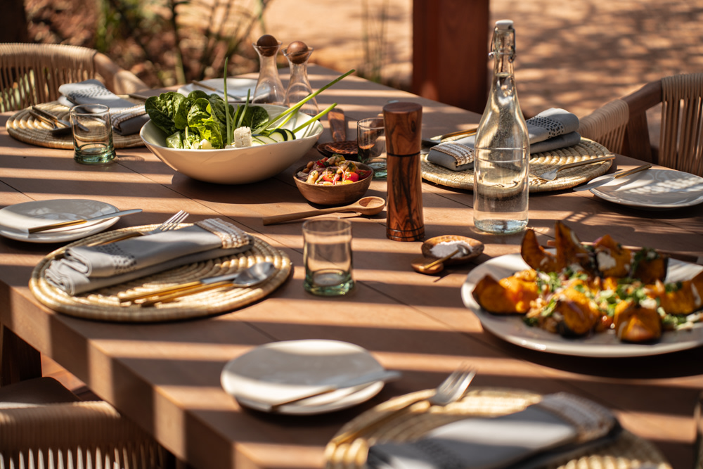 Bringing together local flavours, skills passed down through family, and seasonal produce, meals at Singita are an opportunity to connect, learn and savour the moment