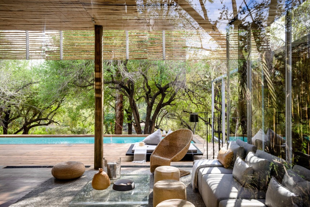 Our private villas in South Africa make the most of the iconic scenery through their close-to-nature designs  