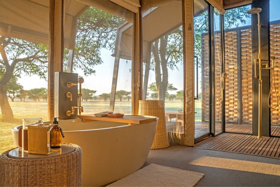 luxury africa safari lodges
