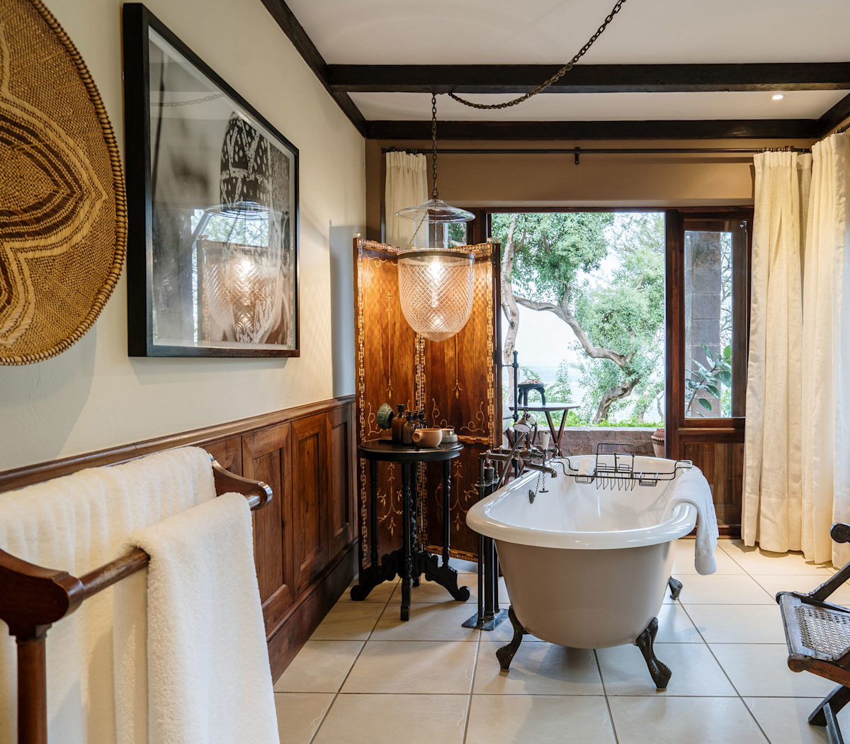 Singita Sasakwa Lodge official suite image