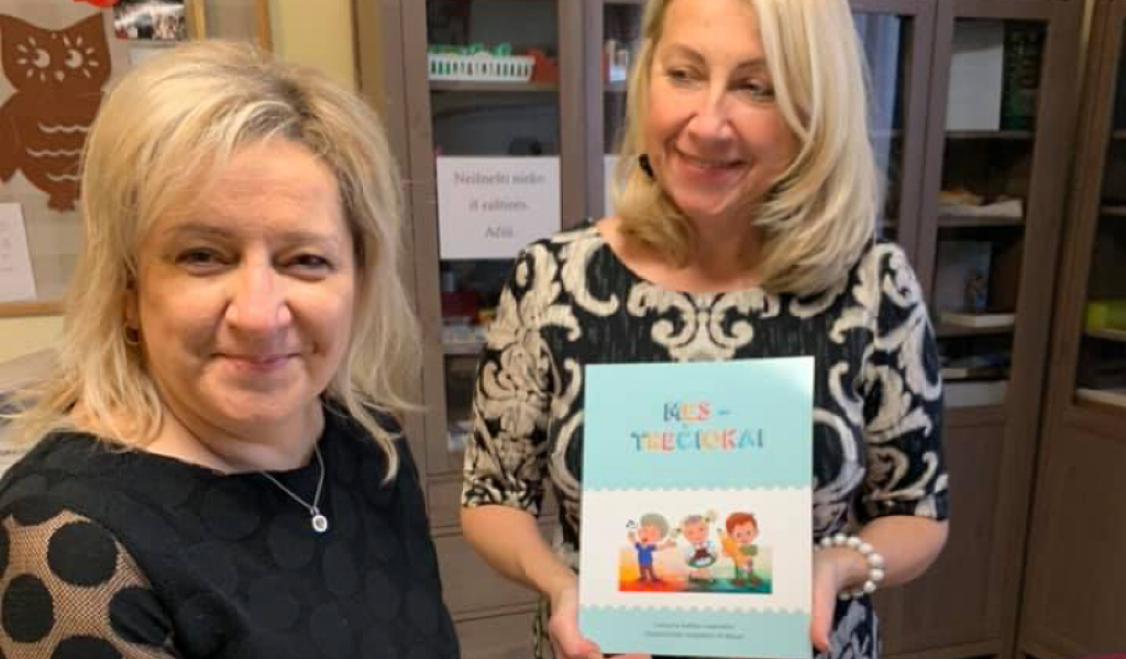 Lithuanian language textbooks for kids in the expatriate community of United States