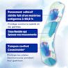 Pansement adhésif de marque BAND-AID® en tissu flexible à motif d'aquarelle et revendications disant « Protège contre la saleté et les germes » et « Protègent les plaies douloureuses pendant leur guérison »