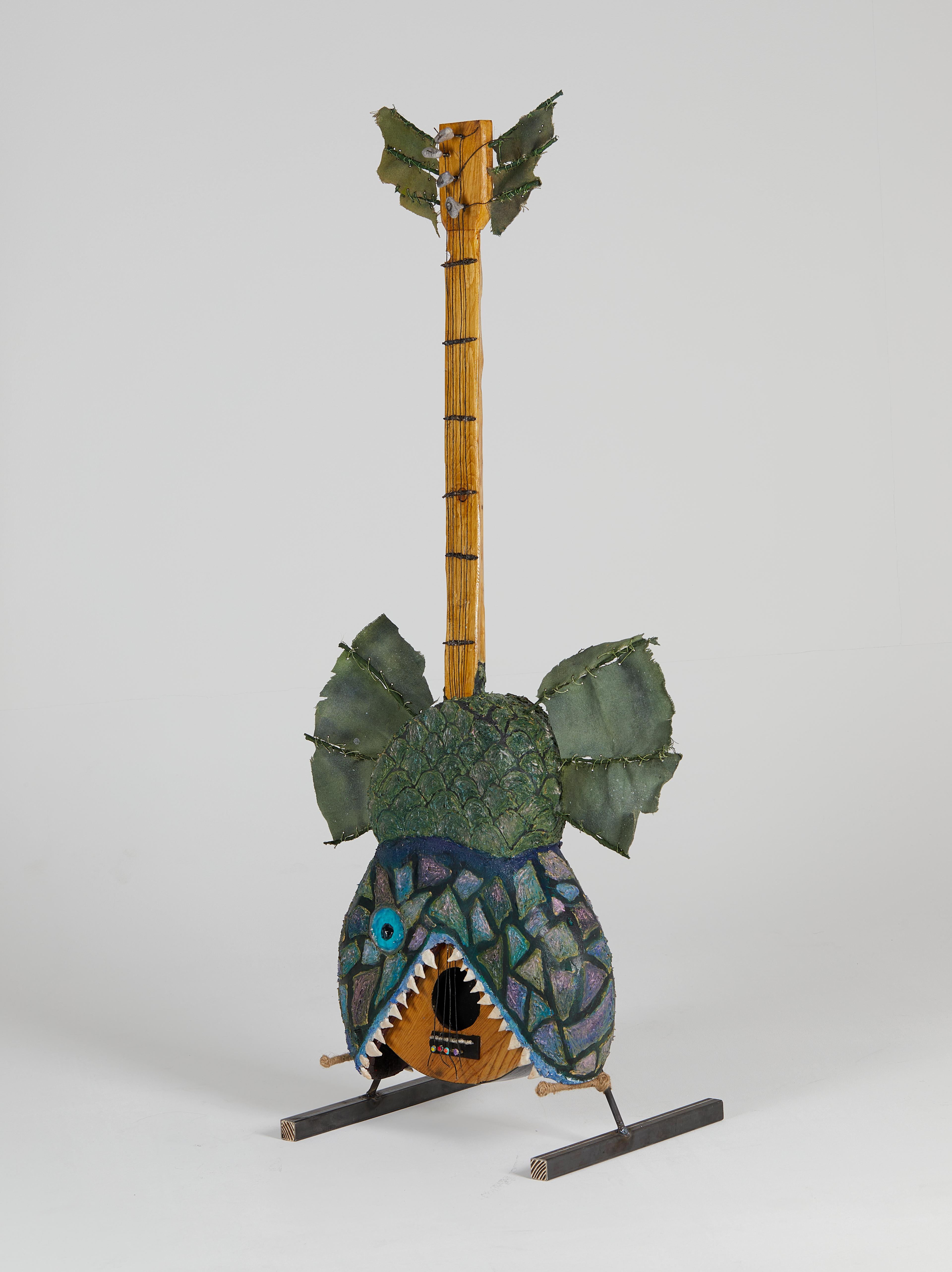 Cover Image for Fish Guitar, 160x50