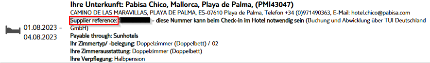 Ausschnitt einer TUI Buchungsbestätigung für das Hotel „Pabisa Chico“ auf Mallorca, Playa de Palma. Mit Reisezeitraum, Adresse und Kontaktdaten des Hotels. Buchung über TUI Deutschland GmbH, Buchungsnummer (geschwärzt) des Hotels unter Payable through (rot eingekreist) Zahlung über Sunhotels. Unterkunft: Doppelzimmer mit Doppelbett, Verpflegung: Halbpension. Eine geschwärzte Referenznummer wird als möglicherweise erforderlich für den Check-in angegeben.