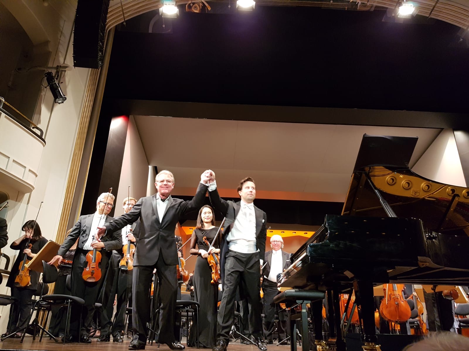 Deutsche-Staatsphilharmonie-sermet-concerto-ravel-2