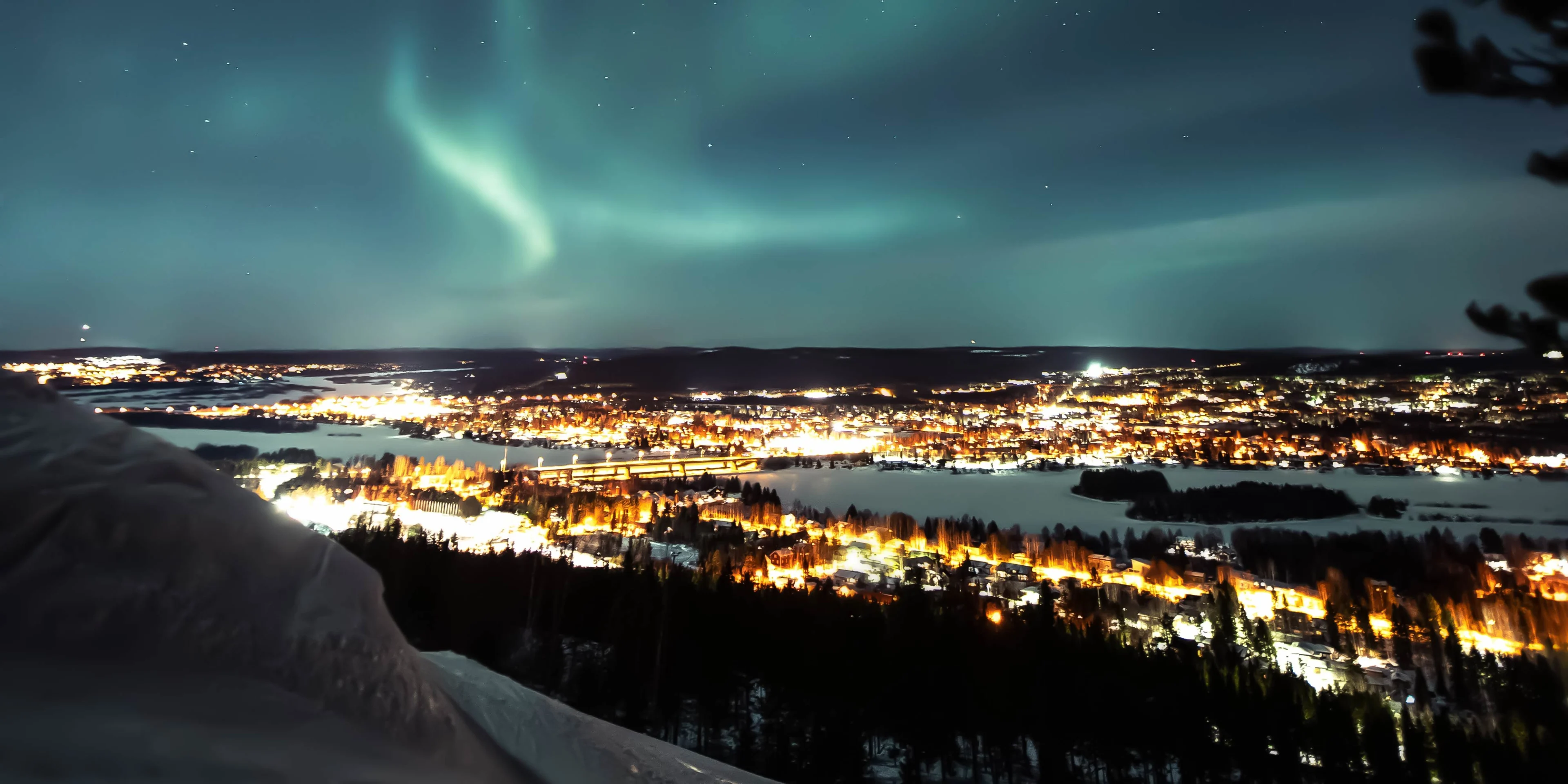 Rovaniemi city and northern lights