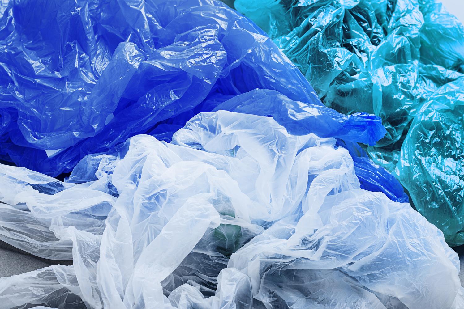 The plastics challenge and the role of renewable and recycled materials