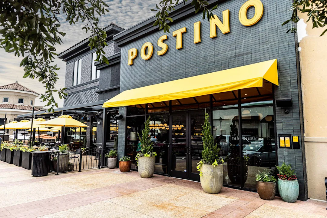 Postino The Rim - San Antonio | Postino