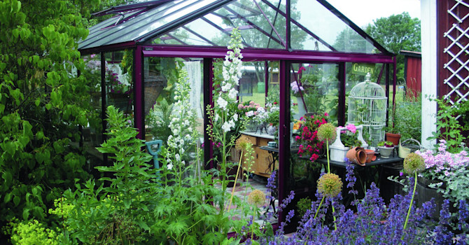 En plats för avkoppling eller odlingsflit? Eller en kombination av båda? Foto: Willab Garden.