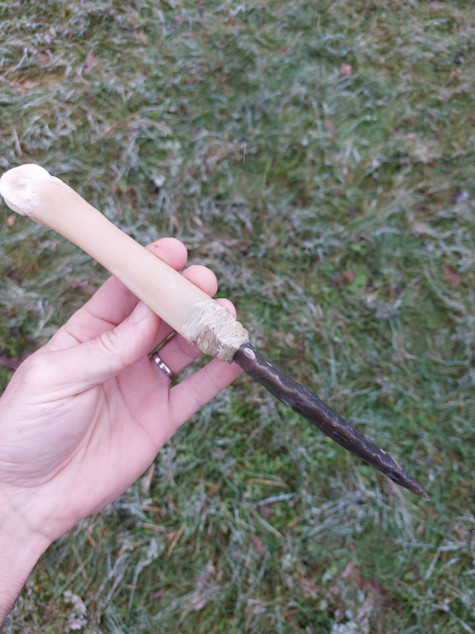 Pazourkový nůž – Dýka Jelení kost