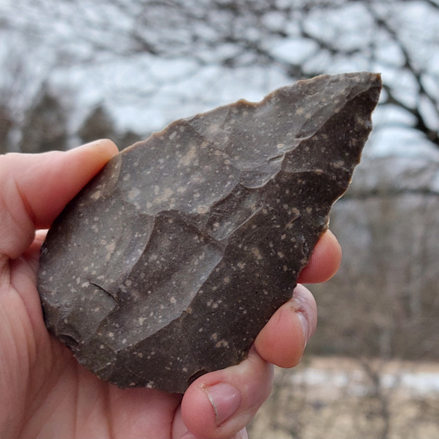 Pěstní klín – Pěstní klín z kropenatého silicitu