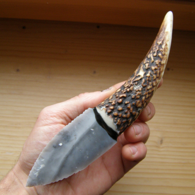 Pazourkový nůž – Jelínek 1