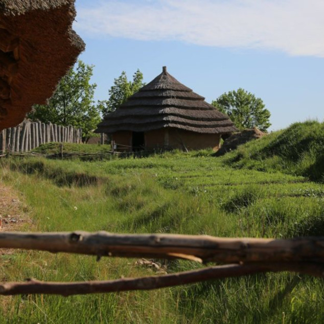 Výukový set – Kurzy v Archeoparku Všestary 