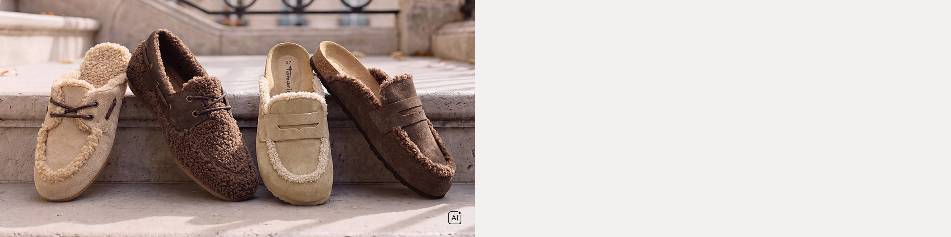 Vier comfortabele mocassins met teddypluche‑details in beige en bruin, gerangschikt op stenen treden.