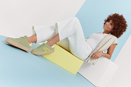 &Gamma;&upsilon;&nu;&alpha;ί&kappa;&alpha; &mu;&epsilon; &lambda;&epsilon;&upsilon;&kappa;ά &rho;&omicron;ύ&chi;&alpha; &kappa;&alpha;&iota; &pi;&rho;ά&sigma;&iota;&nu;&alpha; sneakers &xi;&alpha;&pi;&lambda;ώ&nu;&epsilon;&iota; &chi;&alpha;&lambda;&alpha;&rho;ά &sigma;&epsilon; &alpha;&nu;&omicron;&iota;&chi;&tau;ό &mu;&pi;&lambda;&epsilon; &phi;ό&nu;&tau;&omicron;.