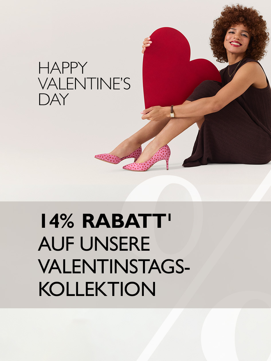 Frau im schwarzen Kleid mit rosa Schuhen h&auml;lt gro&szlig;es rotes Herz, Valentinstags-Werbung mit 14% Rabatt auf wei&szlig;em Hintergrund.