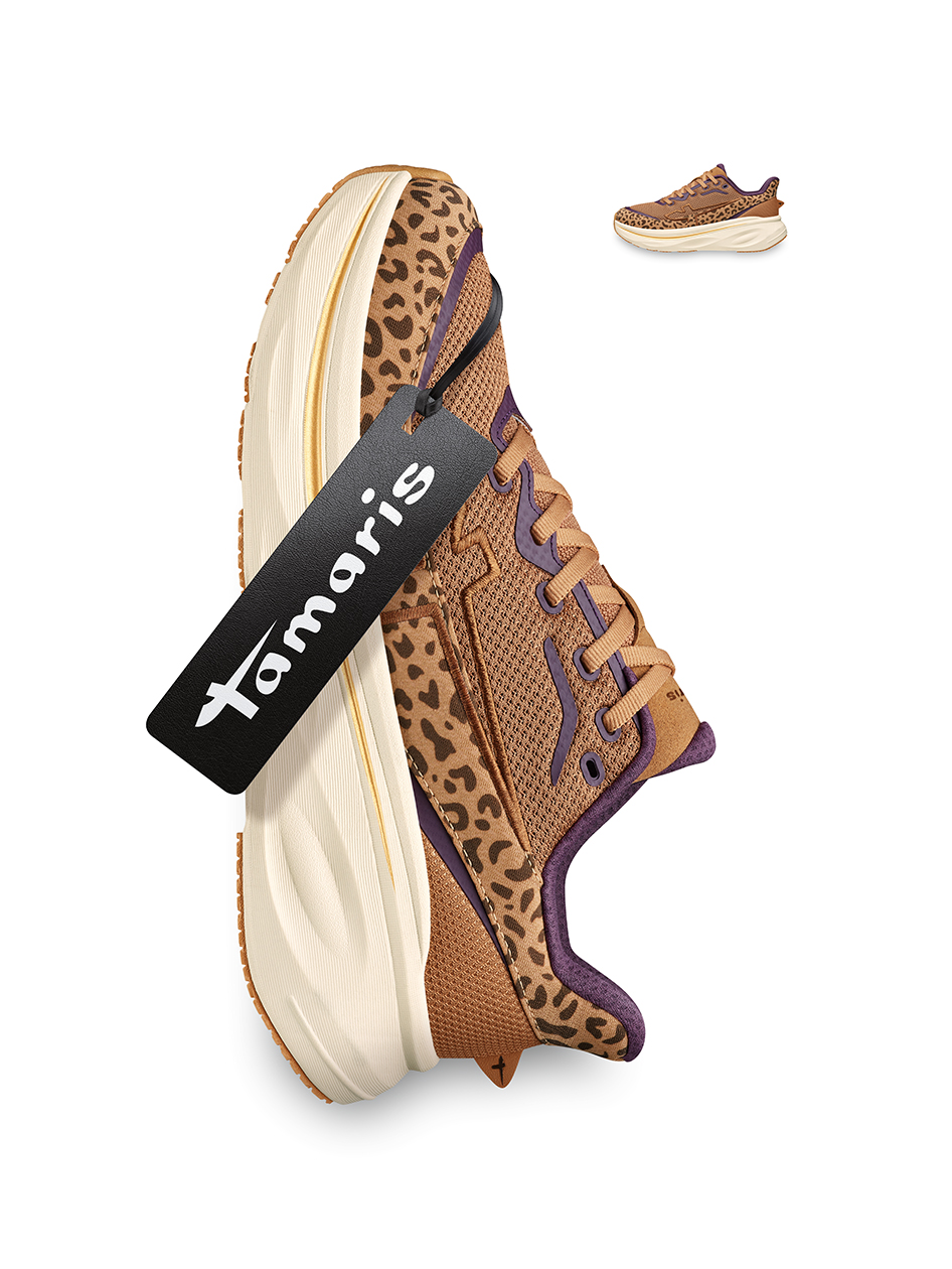 Sneakers Tamaris we wz&oacute;r panterki w odcieniach brązu i fioletu z grubą beżową podeszwą.