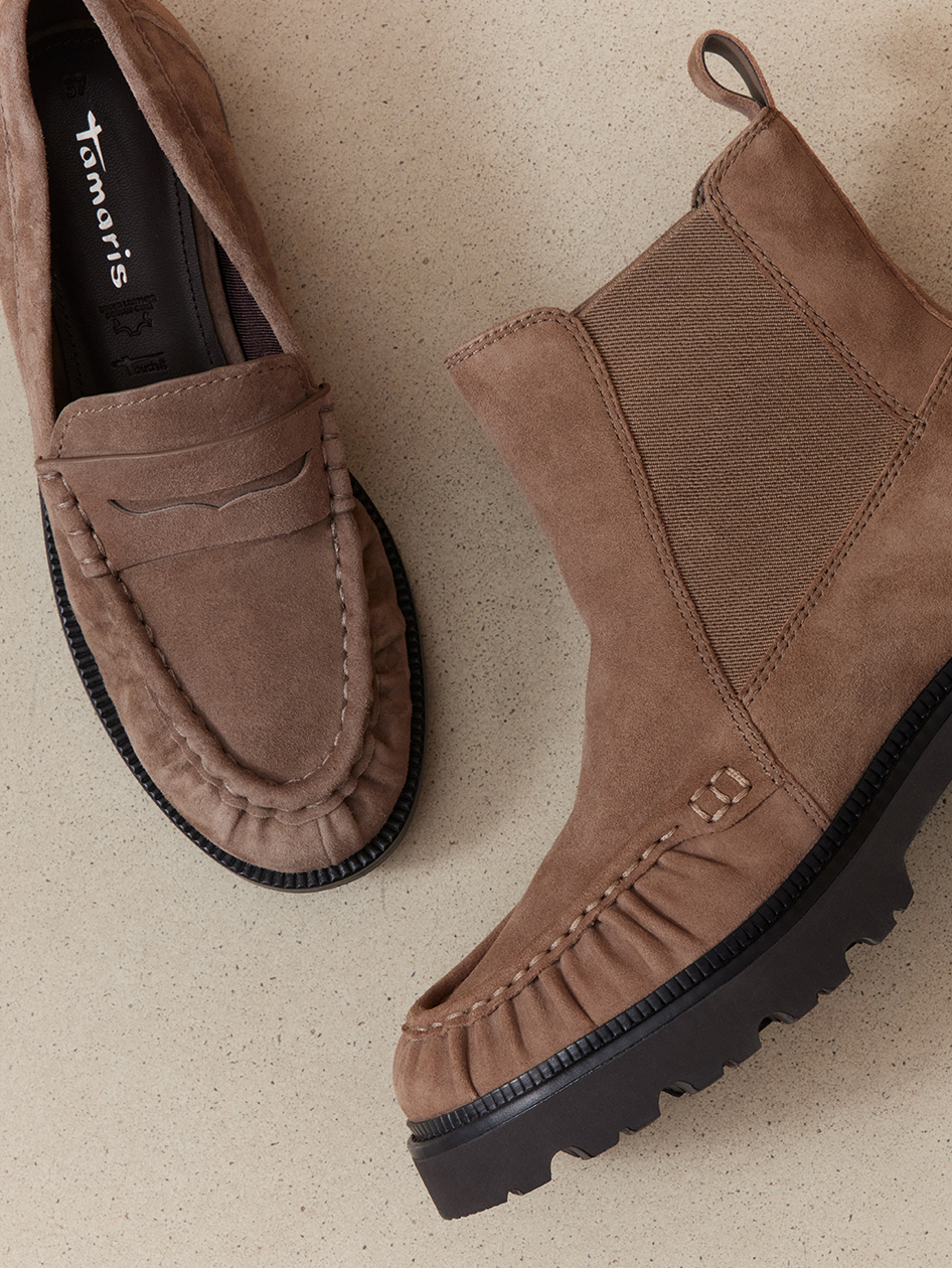 Loafer &kappa;&alpha;&iota; Chelsea boot Tamaris &sigma;&epsilon; &alpha;&pi;ό&chi;&rho;&omega;&sigma;&eta; taupe &alpha;&pi;ό &sigma;&omicron;&upsilon;έ&tau; &mu;&epsilon; &mu;&alpha;ύ&rho;&eta; &alpha;&nu;ά&gamma;&lambda;&upsilon;&phi;&eta; &sigma;ό&lambda;&alpha; &pi;ά&nu;&omega; &sigma;&epsilon; &alpha;&nu;&omicron;&iota;&chi;&tau;ό &phi;ό&nu;&tau;&omicron;.
