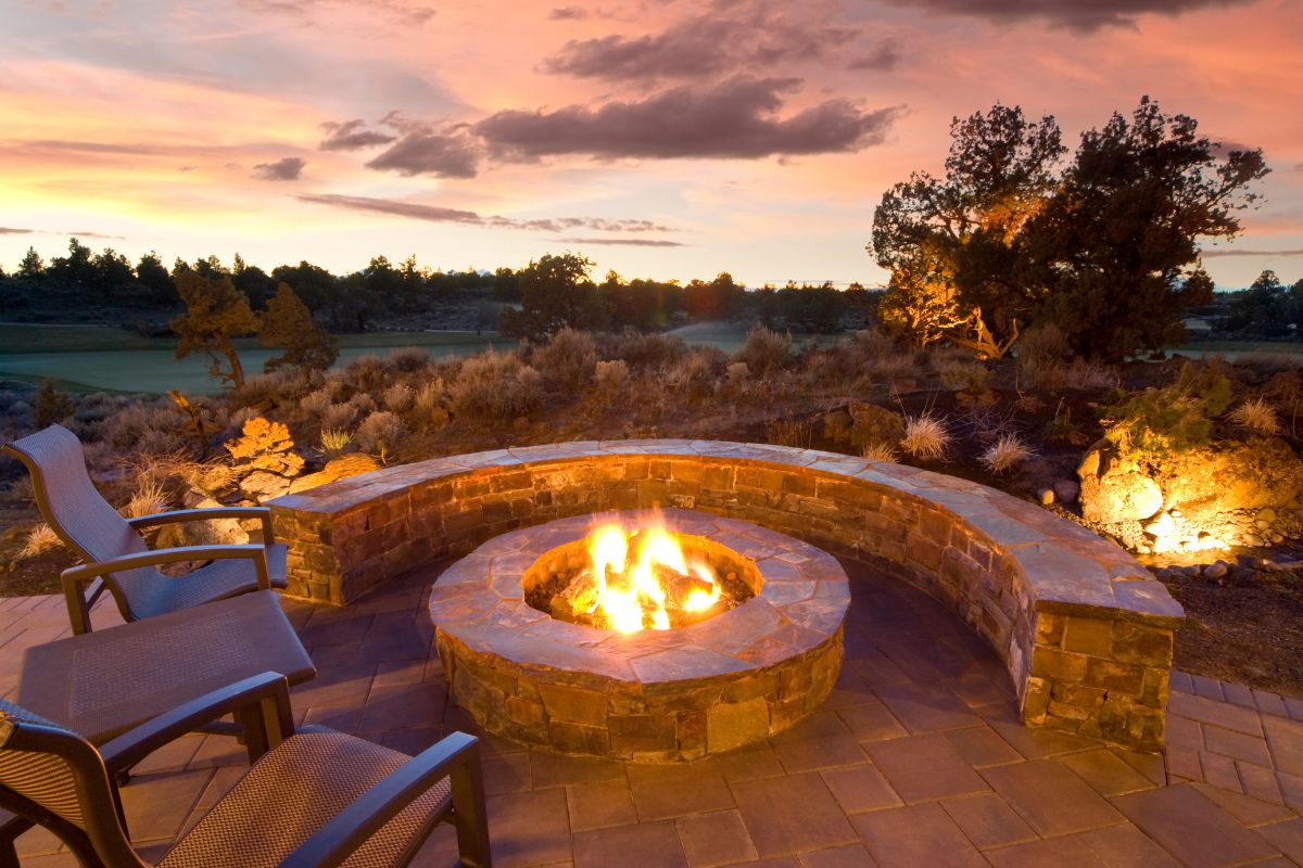 How To Put Out A Fire Pit