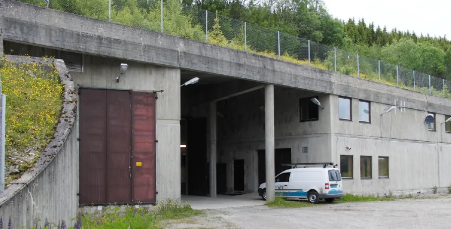 Inngangsport til Ormsetfoss kraftverk Inngangsport til Ormsetfoss kraftverk